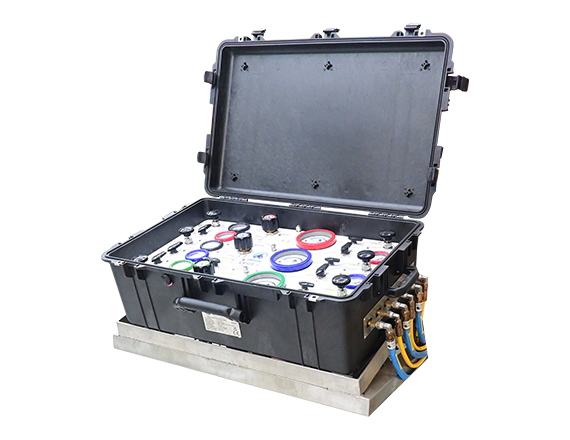 Three diver portable panel, D040